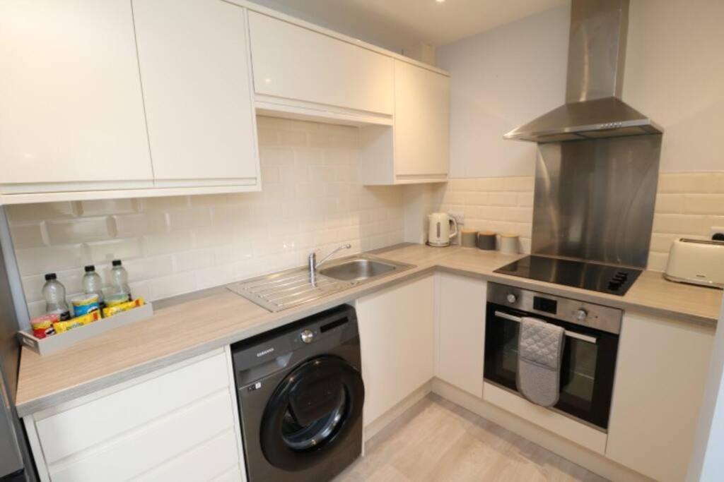 Апартаменти The Hive - Ih21All - Apt 2 Thornaby on Tees Екстер'єр фото